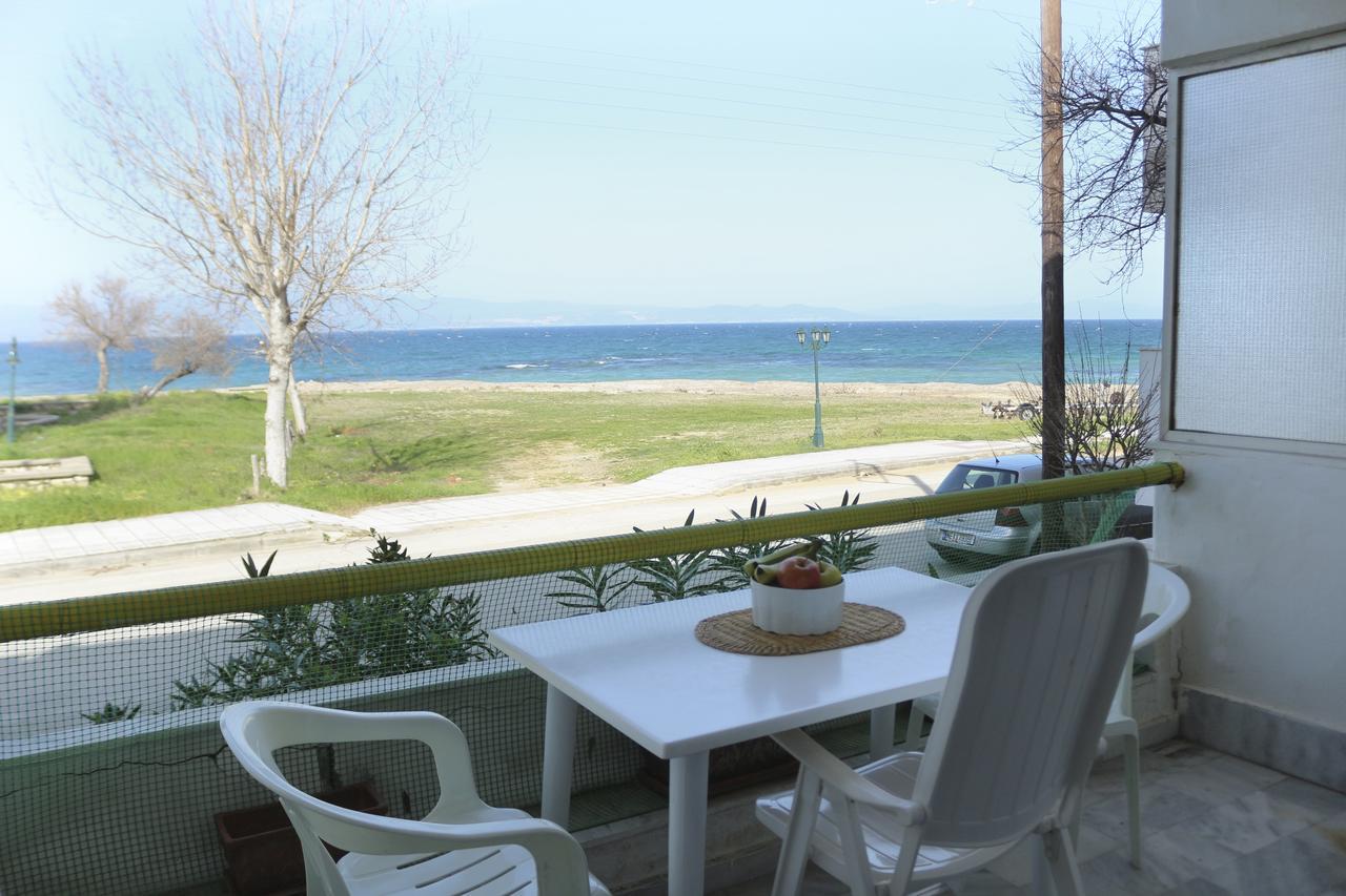 Holiday Home By The Sea 네아 포티데아 외부 사진
